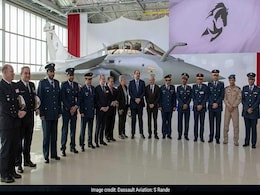 भारत के लिए चौंकाने वाली खबर, पाकिस्तान के पायलटों को दी जा रही है राफेल फाइटर प्लेन उड़ाने की ट्रेनिंग? भारत के लिए चौंकाने वाली खबर, पाकिस्तान के पायलटों को दी जा रही है राफेल फाइटर प्लेन उड़ाने की ट्रेनिंग?