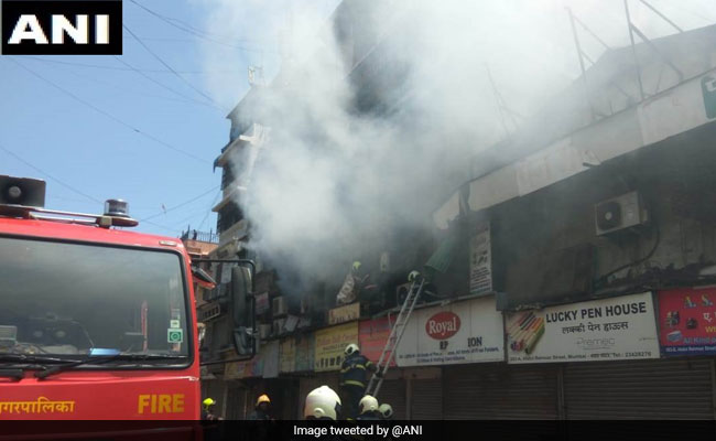 Fire Breaks Out At Mumbai's Crawford Market, 4 Fire Engines At The Spot