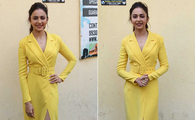 8 Ways To Sport Brights This Summer Like Rakul Preet Singh