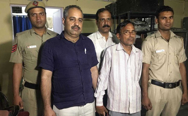 तीन दर्जन से ज्यादा मामलों में भोगड़ा और 100 में वांटेड ठग को दिल्ली पुलिस ने किया गिरफ्तार