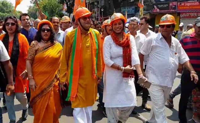 In Kolkata, BJP's Helmet Rally To Protest Against "Terror"