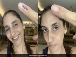 फराह खान के वोट डालने के 2 घंटे के अंदर ही अंगुली से गायब हुई स्याही, चुनाव आयोग से पूछा- ये कैसे... फराह खान के वोट डालने के 2 घंटे के अंदर ही अंगुली से गायब हुई स्याही, चुनाव आयोग से पूछा- ये कैसे...