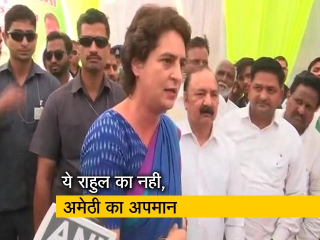 अमेठी में जम कर गरजीं प्रियंका गांधी