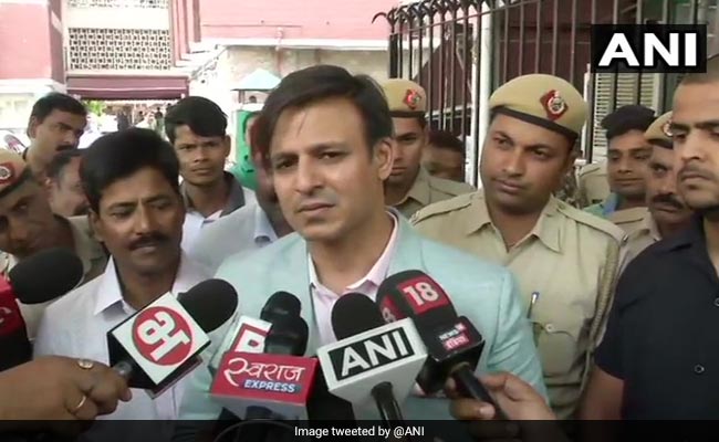Poll Body Watched PM Biopic, But Vivek Oberoi Can't Disclose What They Said