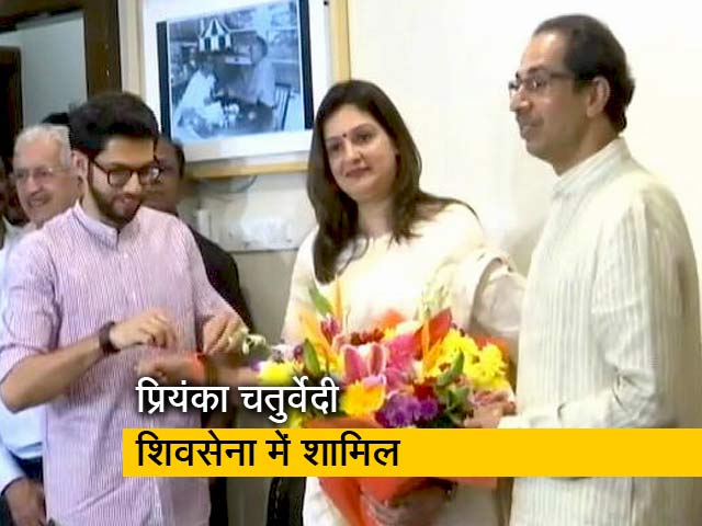 कांग्रेस से इस्तीफे के बाद शिवसेना में शामिल हुईं प्रियंका