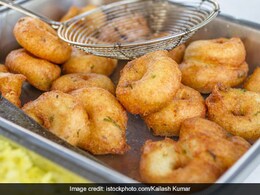 Gajar Patta Gobhi Vada: This Recipe Adds More Crunch To The Classic Medu Vada