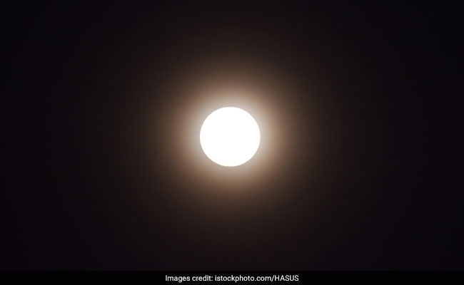 China Eventually Wants Astronauts To Stay On Moon For Long
