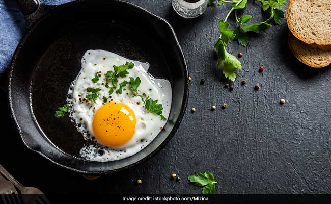7 Top Rated Frying Pans From Amazon Under Rs 1,000