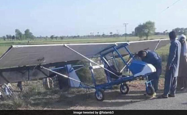Pak Popcorn Seller Builds Plane From Scratch, Awaits Permission To Fly It