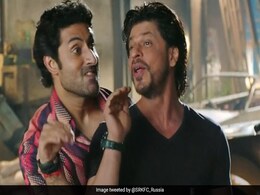 Shah Rukh Khan And Abhishek Bachchan's Twitter Conversation Will Light Up Your Monday Shah Rukh Khan And Abhishek Bachchan's Twitter Conversation Will Light Up Your Monday