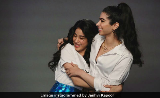 Janhvi Kapoor Confirms Sister Khushi Will Study Film In US: 'I'm Getting Palpitations'