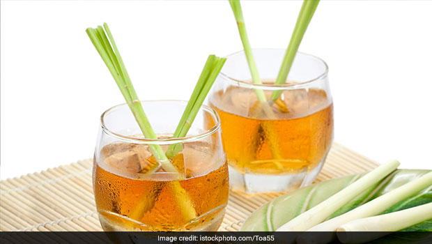 This Lemongrass Iced Tea Is The Perfect Replacement For Hot Teas In Summer