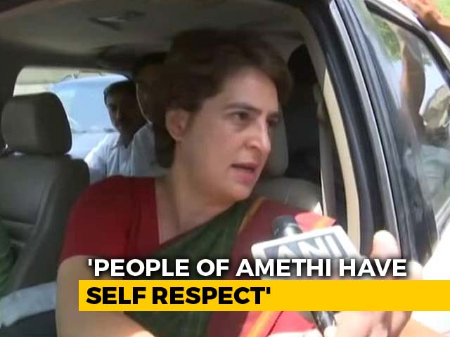 Priyanka Gandhi Vadra's Attack On BJP Over Money And Sarees In Amethi