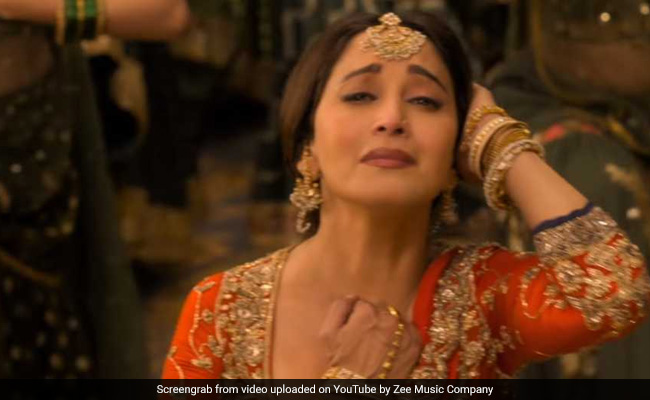 How People Reacted After Watching <i>Kalank</i> - Described With Hilarious Memes