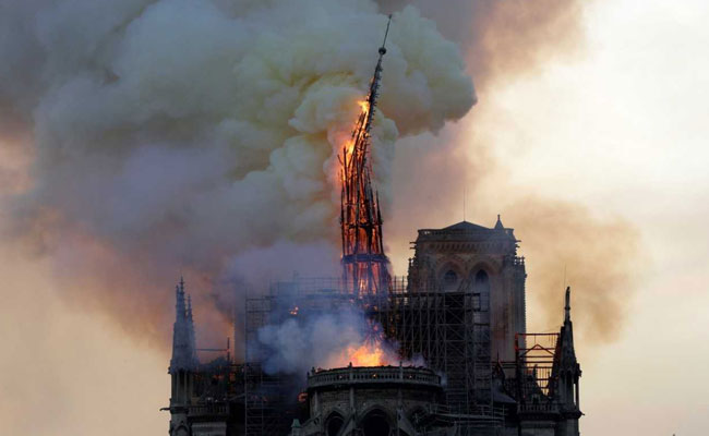 France To Launch International Contest To Rebuild Notre-Dame Spire: PM