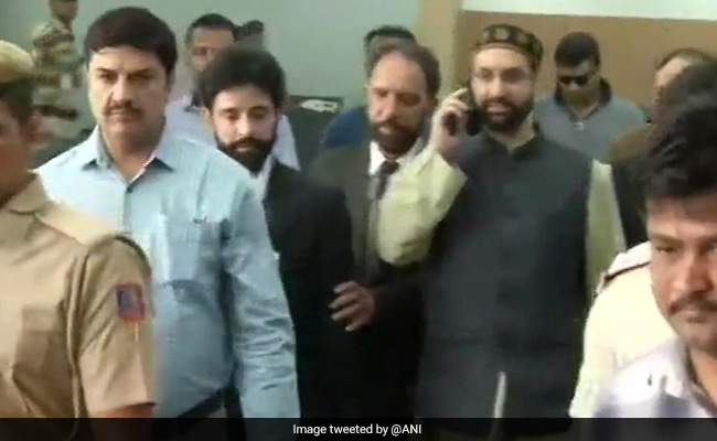 Kashmir Separatist Leads Friday Prayers At Srinagar Mosque After 4 Years