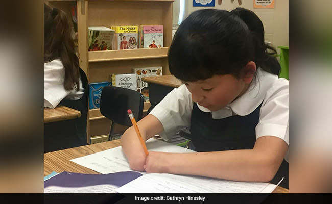 10-Year-Old Girl Born Without Hands Wins National Handwriting Competition