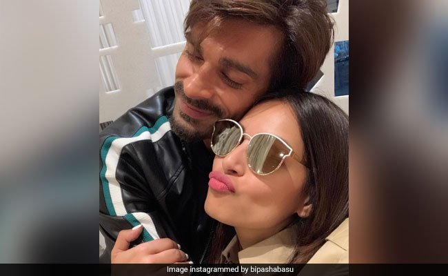 Bipasha Basu, Karan Singh Grover Begin Anniversary Countdown With Loved-Up Pics
