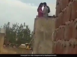 दीपिका पादुकोण की फिल्म का सीन लीक, किसिंग Video हुआ वायरल दीपिका पादुकोण की फिल्म का सीन लीक, किसिंग Video हुआ वायरल