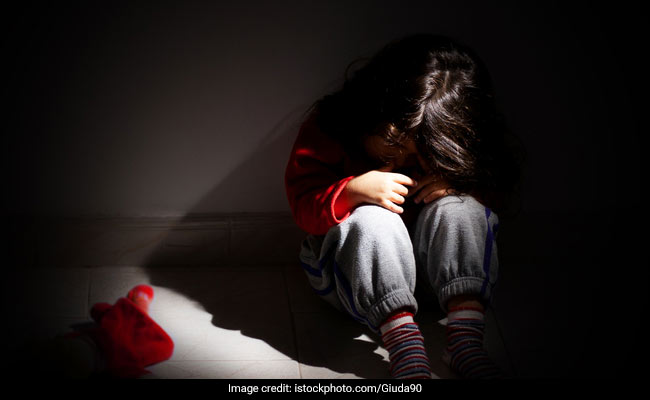 बच्चों को मां-बाप से छीन लेने का अधिकार है सरकार के पास...