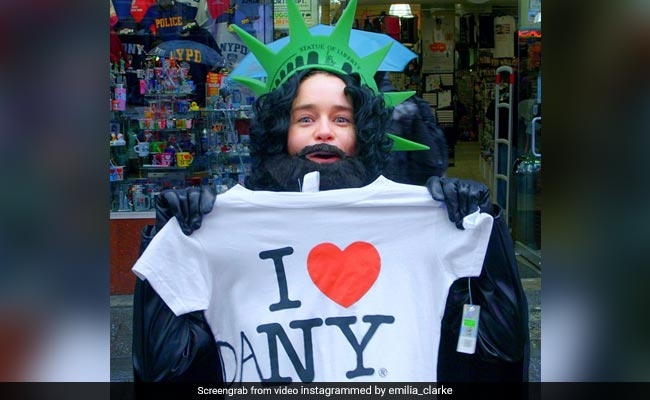 <i>Game Of Thrones</i>' Emilia Clarke Pranks New York, Goes Undercover As Jon Snow