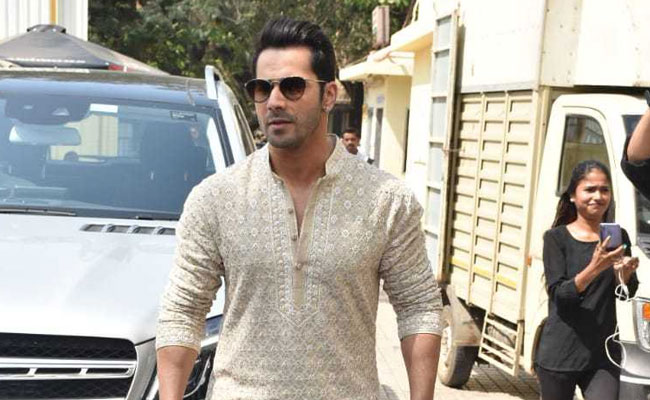 <i>Kalank</i>: Varun Dhawan Was Asked About Replacing Shah Rukh Khan In The Film. His Reaction
