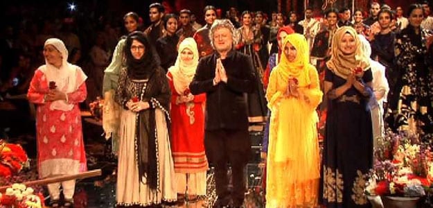 The Women From USHA Silai School Kashmir Make It To The Lakme Fashion Week 2019 The Women From USHA Silai School Kashmir Make It To The Lakme Fashion Week 2019