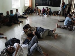 Communal Tensions In Sri Lanka After Blasts, Muslim Refugees Flee Communal Tensions In Sri Lanka After Blasts, Muslim Refugees Flee