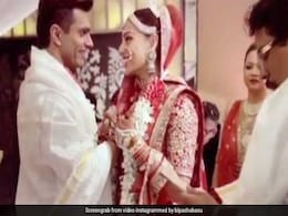 Bipasha Basu And Karan Singh Grover's Wedding Anniversary Posts Will Make Your Day Bipasha Basu And Karan Singh Grover's Wedding Anniversary Posts Will Make Your Day