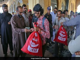 पाकिस्तान ने 55 भारतीय मछुआरों और 5 नागरिकों को रिहा किया पाकिस्तान ने 55 भारतीय मछुआरों और 5 नागरिकों को रिहा किया