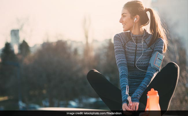 7 Exercise T-Shirts That Will Keep You Dry When Working Out