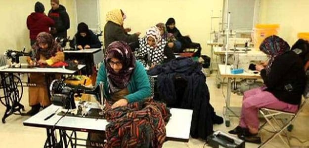 It's A Race Against Time For Rohit Bal's Team Of Kashmiri Women Stitching Clothes For The Lakme Fashion Week It's A Race Against Time For Rohit Bal's Team Of Kashmiri Women Stitching Clothes For The Lakme Fashion Week