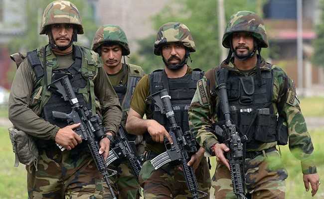 Gunmen Pull Out Passengers From Bus, Kill 14 In Pakistan's Balochistan