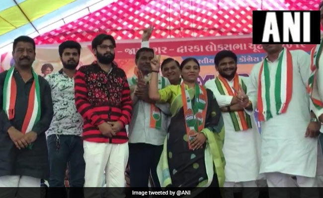 Ravindra Jadeja's Father, Sister Join Congress