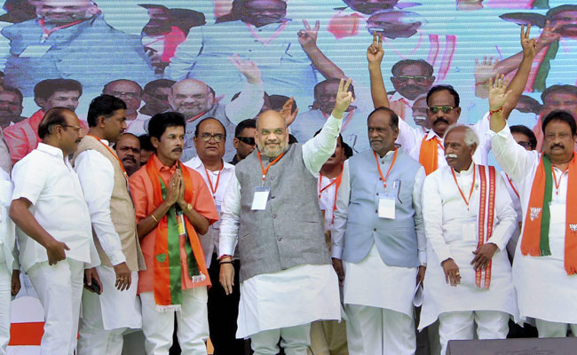 Lok Sabha Polls 2019: BJP Chief Amit Shah From Gandhinagar Among Today's Star Candidates