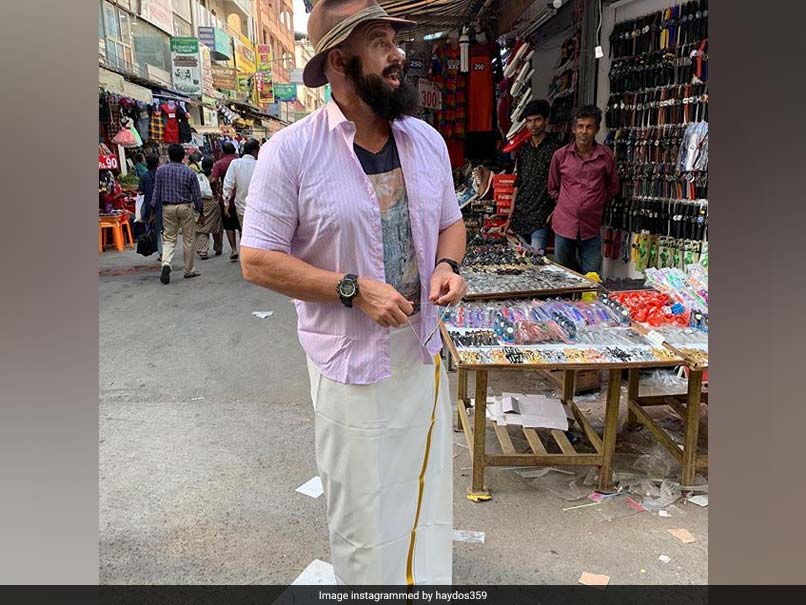 Matthew Hayden Bargains For Rs. 200 Wristwatch Like A Boss - Watch