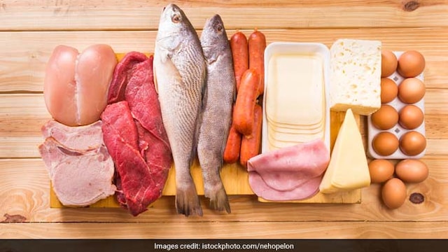 Weight Loss: Eggs, nuts and seeds are protein-rich foods you can have for your breakfast