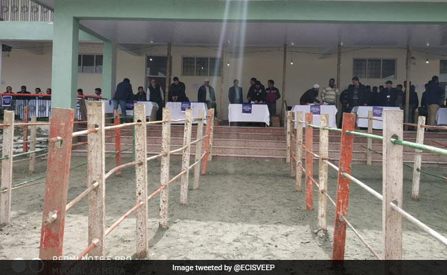 No Votes Cast In 90 Booths For Srinagar Lok Sabha Seat: Sources