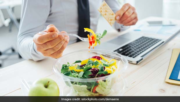 Unable To Avoid Cravings During Office Hours? Follow These 3 Eating Habits