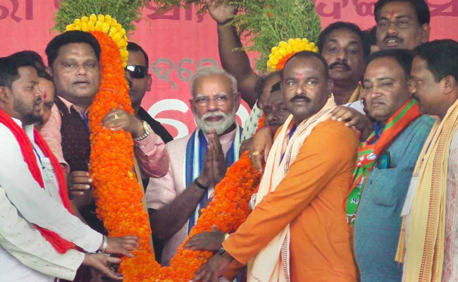 Lok Sabha Polls 2019: IAS Officer Suspended For Checking PM's Chopper; Questions Raised