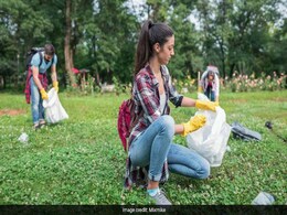 Do You Know What Is 'Plogging'? The Hottest Trend In India Right Now Do You Know What Is 'Plogging'? The Hottest Trend In India Right Now