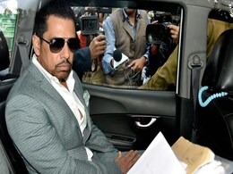 मनी लॉन्ड्रिंग केस में रॉबर्ट वाड्रा की मुश्किलें बढ़ीं, ED ने जारी किया समन, गुरुवार को होगी पूछताछ मनी लॉन्ड्रिंग केस में रॉबर्ट वाड्रा की मुश्किलें बढ़ीं, ED ने जारी किया समन, गुरुवार को होगी पूछताछ