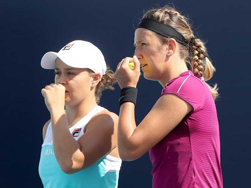 Friendly Fire For Ashleigh Barty, Victoria Azarenka In Fed Cup As Simona Halep Eyes Final Place