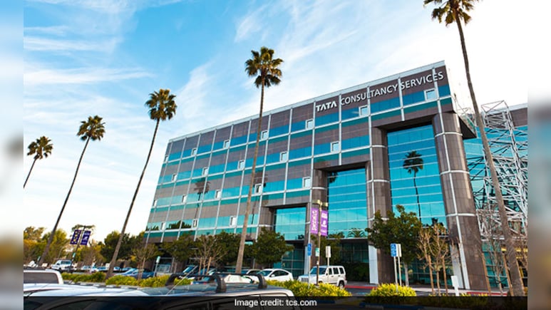 TCS के 5.84 लाख कर्मचारियों की बल्ले-बल्ले! कंपनी ने मुनाफे में 29% उछाल के बाद सैलरी बढ़ाने का किया ऐलान