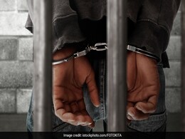 जेल में कैदियों के बीच दंगों में 57 की मौत, किसी ने दबाया गला तो किसी ने किया टूथब्रश से वार... जेल में कैदियों के बीच दंगों में 57 की मौत, किसी ने दबाया गला तो किसी ने किया टूथब्रश से वार...
