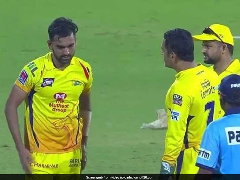 "Tu Bewakoof Nahi, Main Bewakoof Hoon": When Angry MS Dhoni Slammed CSK Star