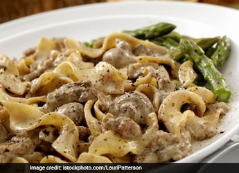 Weekend Special: This Creamy And Delicious Pasta In Mushroom Sauce Recipe Spells Indulgence Weekend Special: This Creamy And Delicious Pasta In Mushroom Sauce Recipe Spells Indulgence