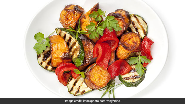 Boost Your Digestion With This Healthy And Light Dinner Bowl