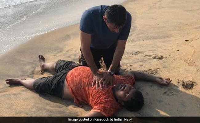 Naval Officer Rescues Man From Drowning In Kerala, Praised For Courage