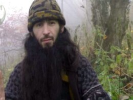 सुरक्षाबलों ने कश्मीर में इस्लामिक स्टेट के खूंखार आतंकी कमांडर को मार गिराया सुरक्षाबलों ने कश्मीर में इस्लामिक स्टेट के खूंखार आतंकी कमांडर को मार गिराया